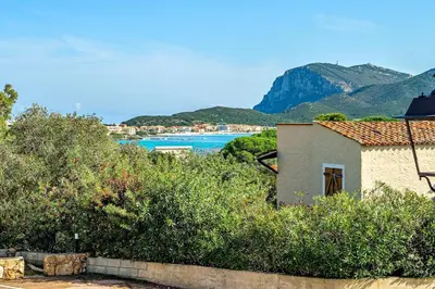 Paesaggio naturale nelle vicinanze della villa