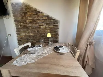 Planimetria di Massetti Rooms Alloggio per coppie sulla costa nord est dell isola a pochi passi dalla spiaggia