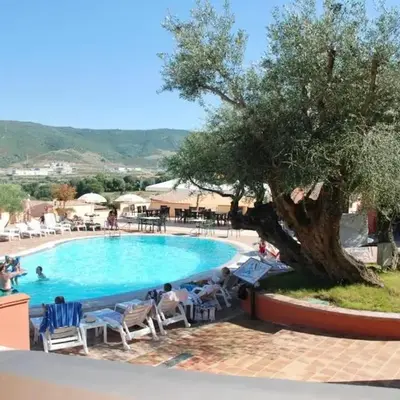 ISA-Residence with swimming pool near Budoni