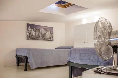 Planimetria di GuestHost - Sea view APT, pool & parking!