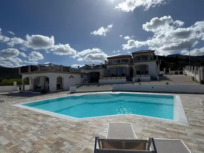 Piscina di Budoni residence Lutturai 2 o nelle vicinanze