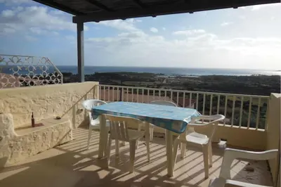 Balcone o terrazza di Agrustos Vista Mare Trilo