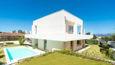 Piscina di GuestHost - Amazing Apartment o nelle vicinanze