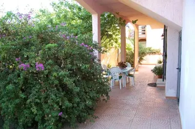 Giardino di La casa nel borgo, in a cozy charming village, 15 min to Beach, Small pets welcome