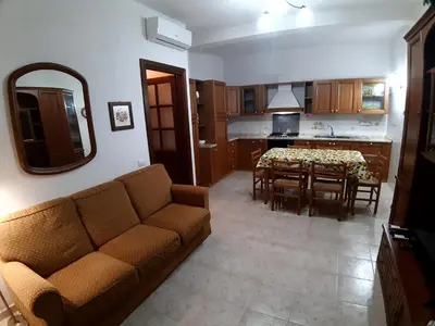 Cucina o angolo cottura di La casa nel borgo, in a cozy charming village, 15 min to Beach, Small pets welcome