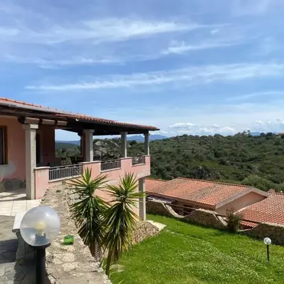 Villa Olbia mare