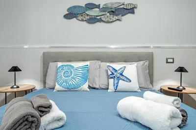 Letto o letti in una camera di House with Private Garden Near City Centre and Beach