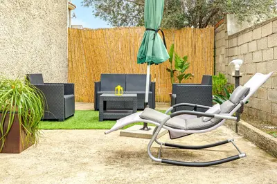 Planimetria di House with Private Garden Near City Centre and Beach