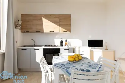 Cucina o angolo cottura di Few steps from the sea