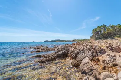 Paesaggio naturale nelle vicinanze della villa