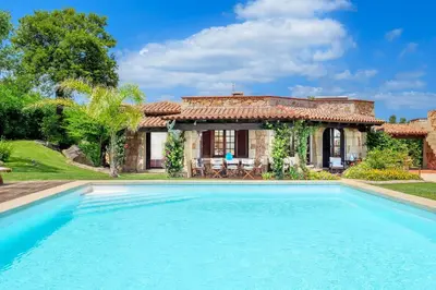 Piscina di Villa Silnis -Puntaldia o nelle vicinanze