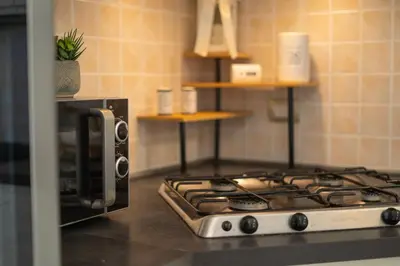 Cucina o angolo cottura di Beach Apartment, comodo tra il centro e il mare