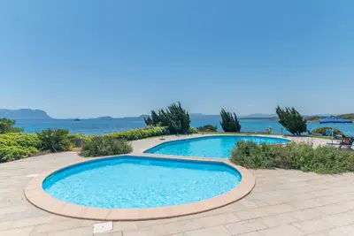 Piscina di S Abba e Sa Pedra Sea Home o nelle vicinanze