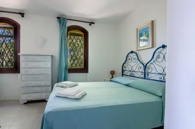 Letto o letti in una camera di GuestHost - Seaview Villa with Large Terrace