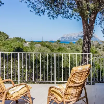 GuestHost - Seaview Villa with Large Terrace