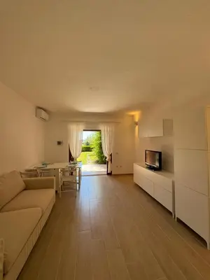 Area soggiorno di Porto San Paolo Mono apartment