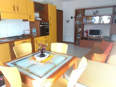 Cucina o angolo cottura di Appartamento per Vacanze a Olbia