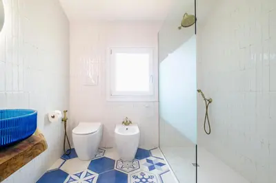Bagno di Roof33 Attico di Lusso in centro a Olbia