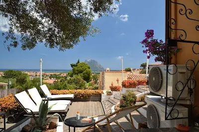 Balcone o terrazza di Villa syloic avec piscine filtrée hors sol pour enfants