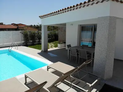 Piscina di Villa Maluva Budoni o nelle vicinanze