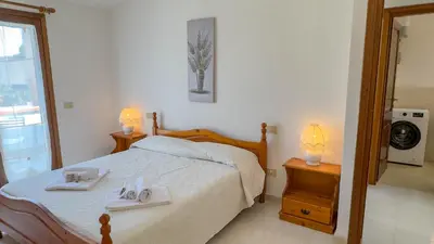 Letto o letti in una camera di White City Center Apartment