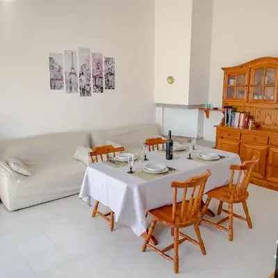 White City Center Apartment