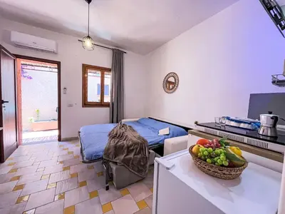 Cucina o angolo cottura di Apartment Mono 0-8-M Marineledda by Interhome