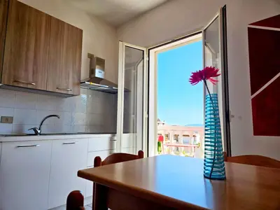 Cucina o angolo cottura di Bentos - Appartamenti in centro a Orosei