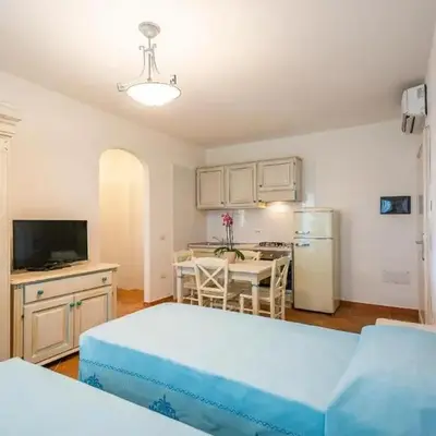 Charming Baia Marina Apartments with Stunning View 1 bedroom apartment sleeps 4
