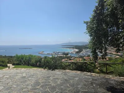 Paesaggio naturale nelle vicinanze della casa vacanze