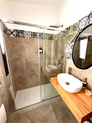 Bagno di B&bo Nuoro centro