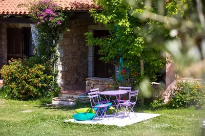 Giardino di Residence in San Teodoro just 850 mt from the beach