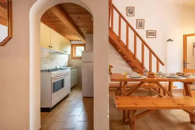 Cucina o angolo cottura di Relaxing apartment with outdoor dining