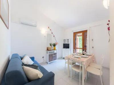 Area soggiorno di Spacious house in San Teodoro