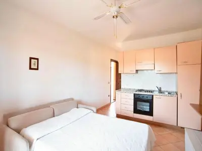 Cucina o angolo cottura di Studio 2 beds in Marinella just 200 mt from the beach
