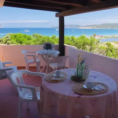 Bilocale vista mare 250 mt spiaggia