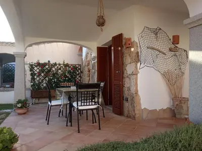 Patio o area all'aperto di Holiday Home Haus Le Rose by Interhome