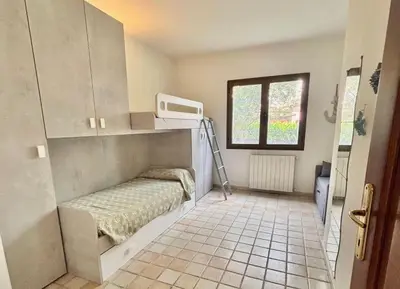 Letto o letti in una camera di ISS Travel, Apartment Euro in San Teodoro, groundfloor, 2 bedrooms, 6 beds, with air conditioning