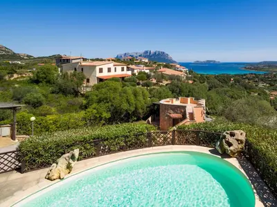 Paesaggio naturale nelle vicinanze della villa