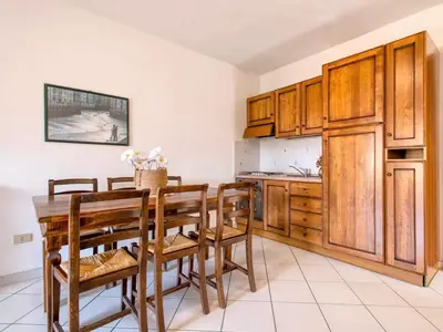 Cucina o angolo cottura di Apartment 6 beds in Marinella with SEA VIEW