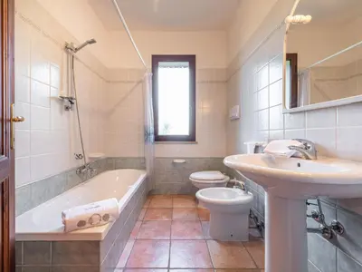 Bagno di Apartment Pompia-6 by Interhome