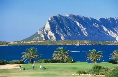 Paesaggio naturale nelle vicinanze della villa