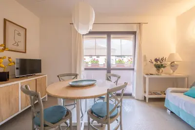 TV o dispositivi per l'intrattenimento presso Orosei Home Holidays - I fiori