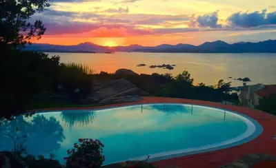 Paesaggio naturale nelle vicinanze della villa