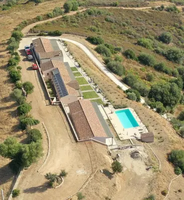 Piscina di Azienda Agrituristica La Janna di la Faj o nelle vicinanze