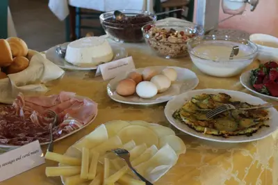 Cibo presso l'hotel o nelle vicinanze