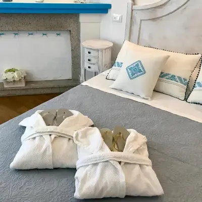 PALMASERA CHARMING - Rooms & Suites