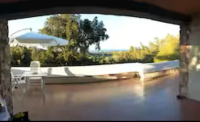 Piscina di Villa vista mare o nelle vicinanze