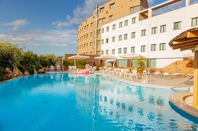 Piscina di Mercure Olbia o nelle vicinanze