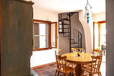 Planimetria di Casa Vacanze a 200 mt spiaggia con 5 camere 2 bagni e 10 posti letto